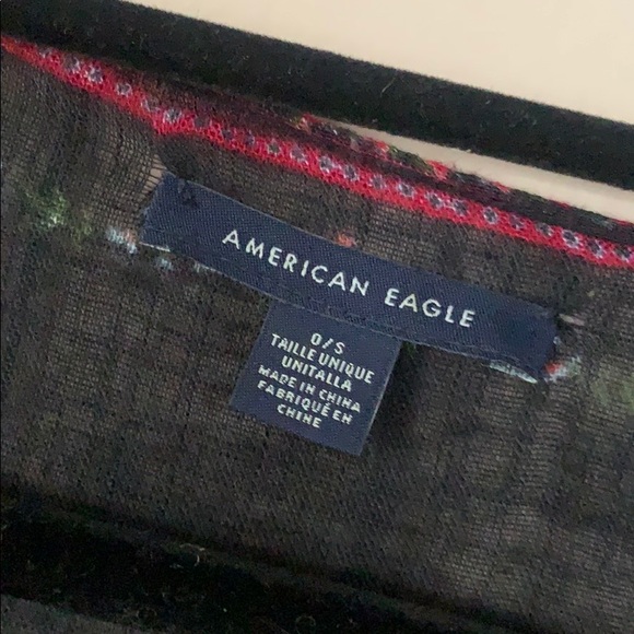 Romantic Floral Cover Up - Picture 4 of 5